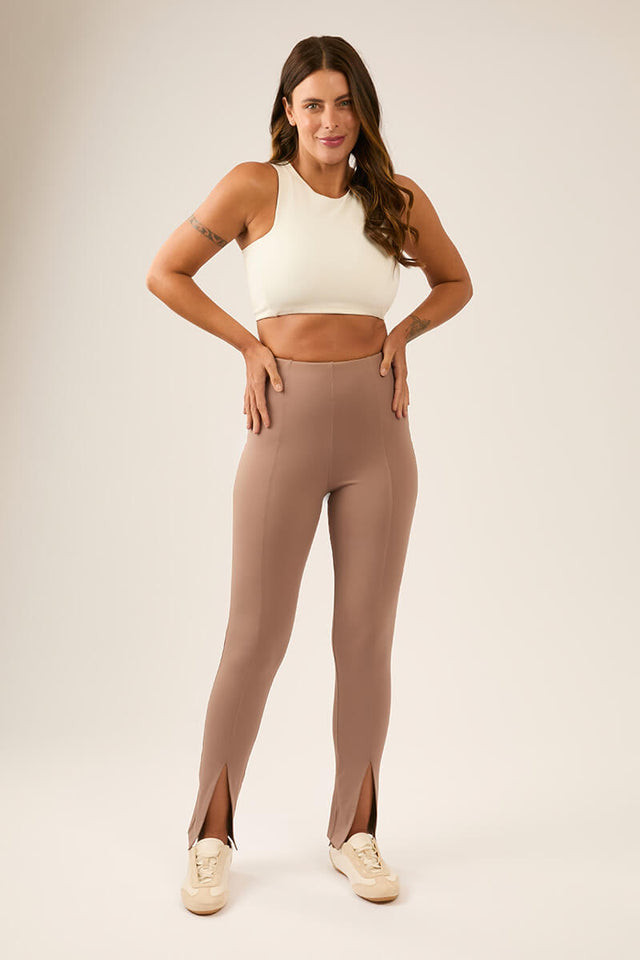 Calça Split Flare Mocha