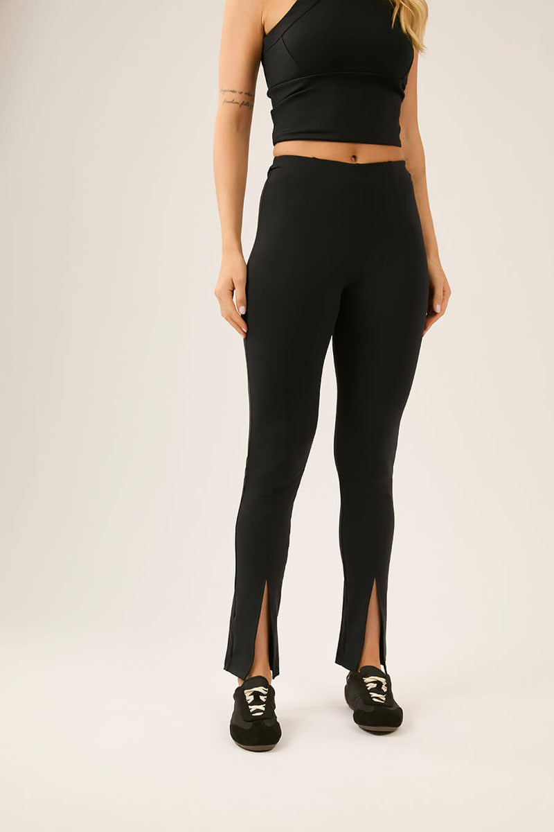 Calça Split Flare